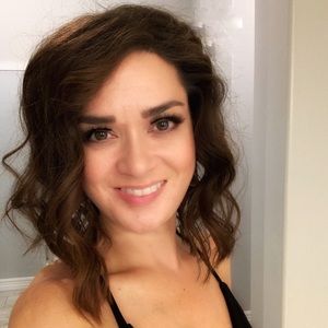 Meet your Posher, Venecia